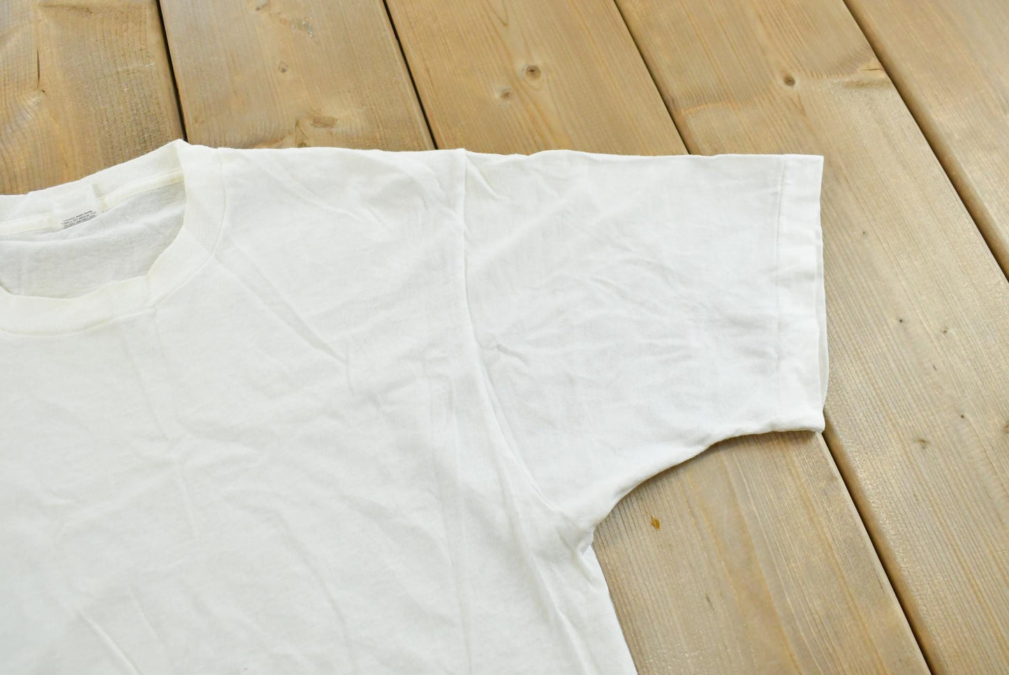 Vintage 1990s Fruit Of The Loom Blank White T-Shirt S from propervintagecanada