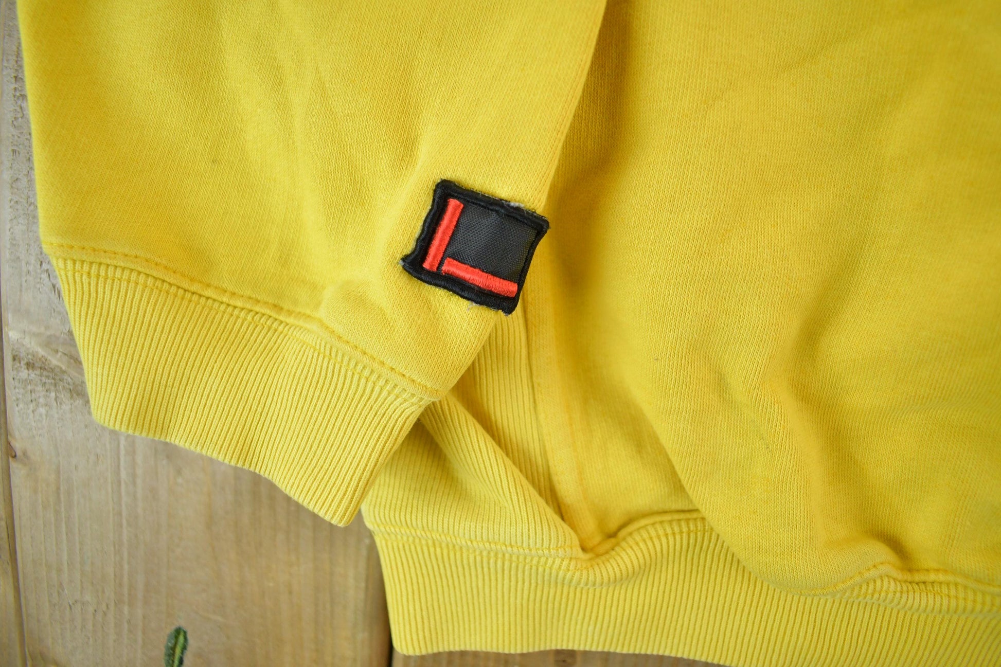 Vintage 1990s Fubu Crewneck Sweatshirt Youth XL from propervintagecanada