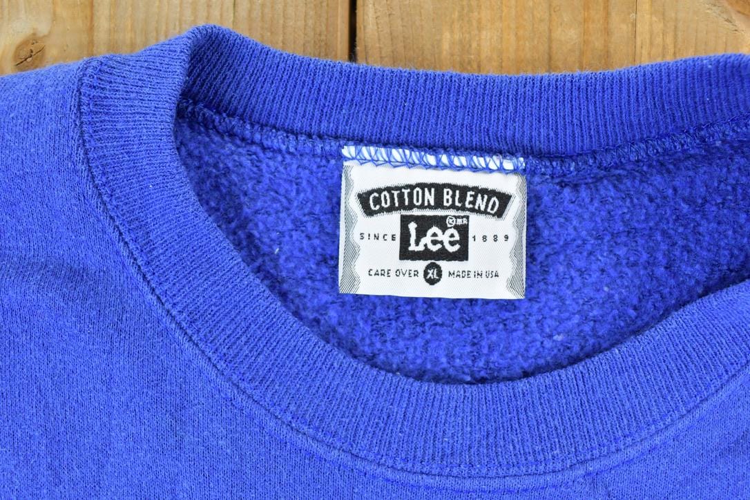 Vintage 1990s Funny Santa Cartoon Crewneck Sweater Men's XL from propervintagecanada