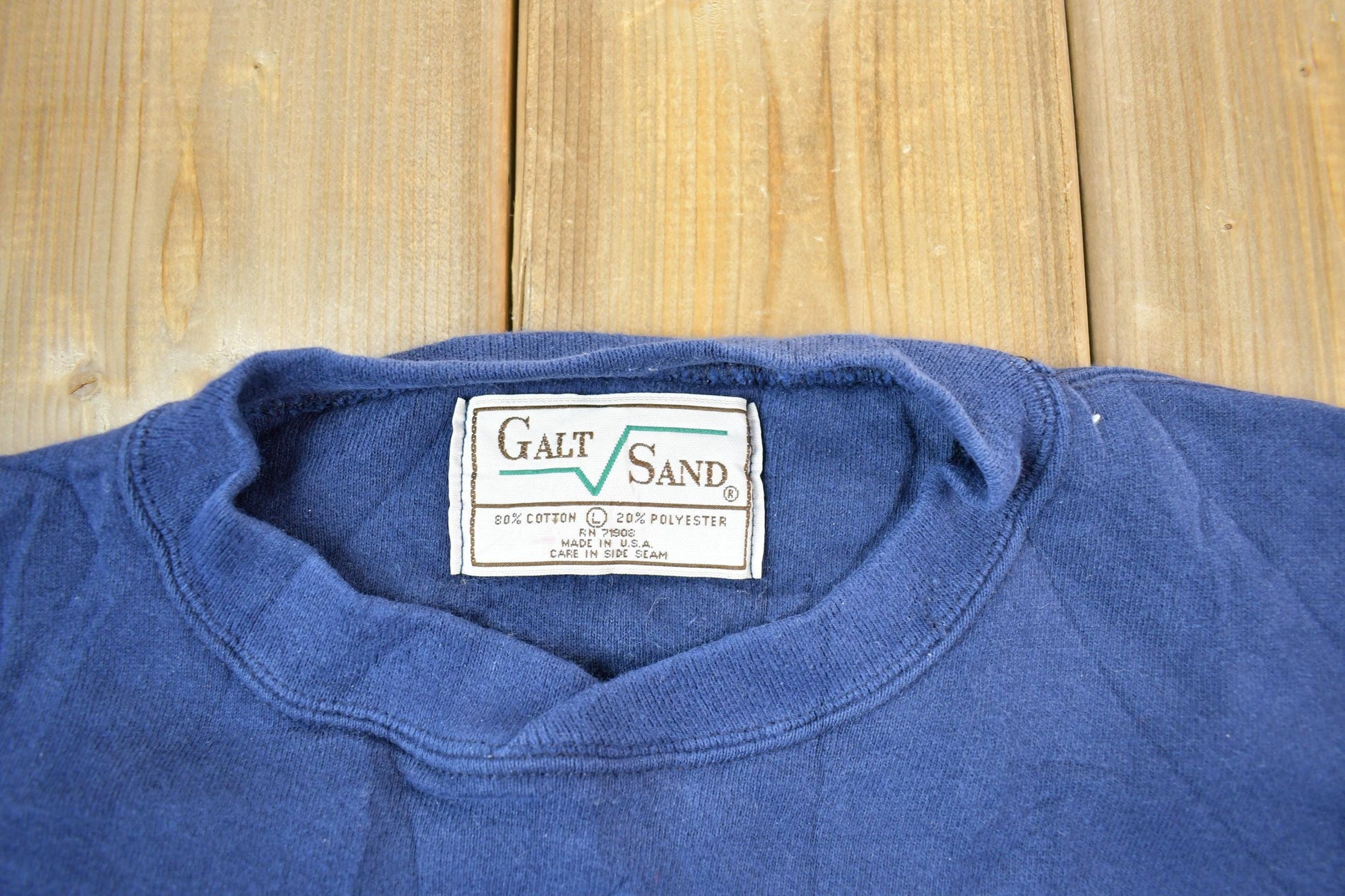 Vintage 1990s Galt Sand Crewneck Sweatshirt Men's XL from propervintagecanada