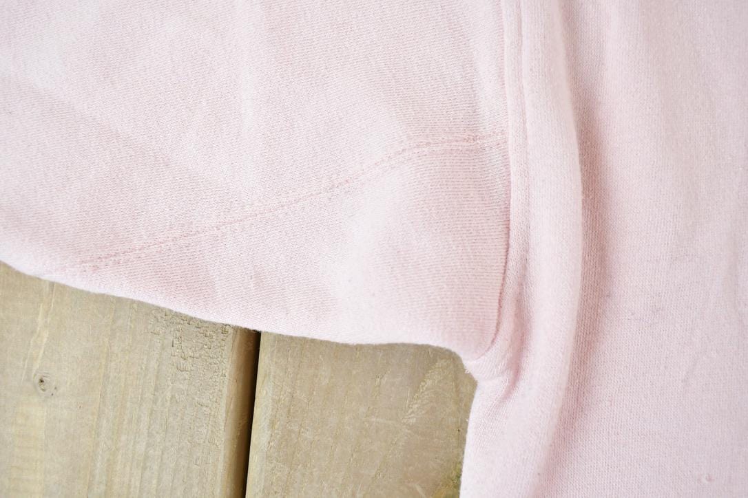 Vintage 1990s Galt Sand Polar Bear Embroidered Heavyweight Souvenir Crewneck Sweatshirt Women's M from propervintagecanada