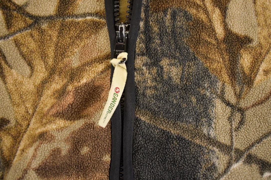 Vintage 1990s Gander MTN Realtree Fleece Full Zip Hoodie Sweater Women's M from propervintagecanada