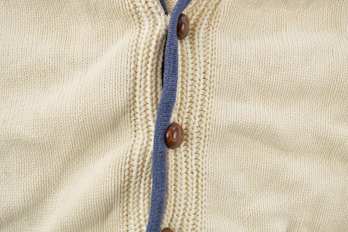 Vintage 1990s Gap Knit Cardigan Sweater Men's XL from propervintagecanada