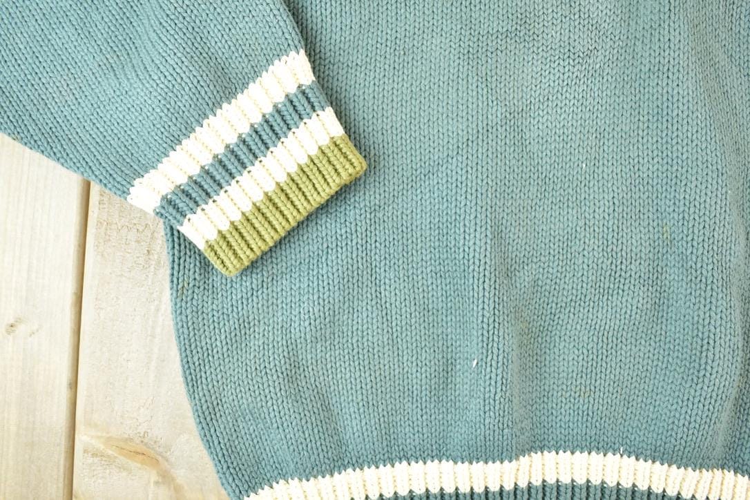 Vintage 1990s Gap V Neck Knit Cable Knit 100% Cotton Sweater Made InMen's Large from propervintagecanada