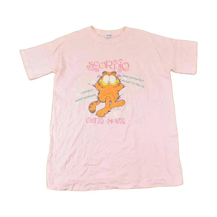 Vintage 1990s Garfield Scorpio Flirts Souvenir Sleepwear T-Shirt Women's XXL from propervintagecanada