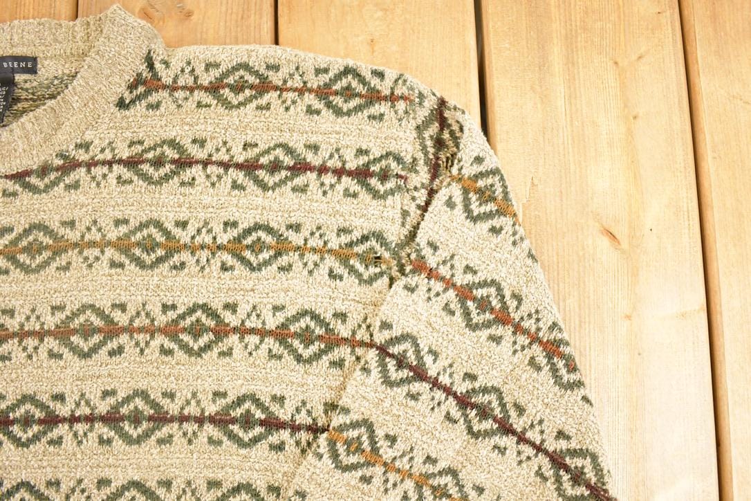 Vintage 1990s Geoffrey Beene Abstract Knit Sweater Men's L from propervintagecanada