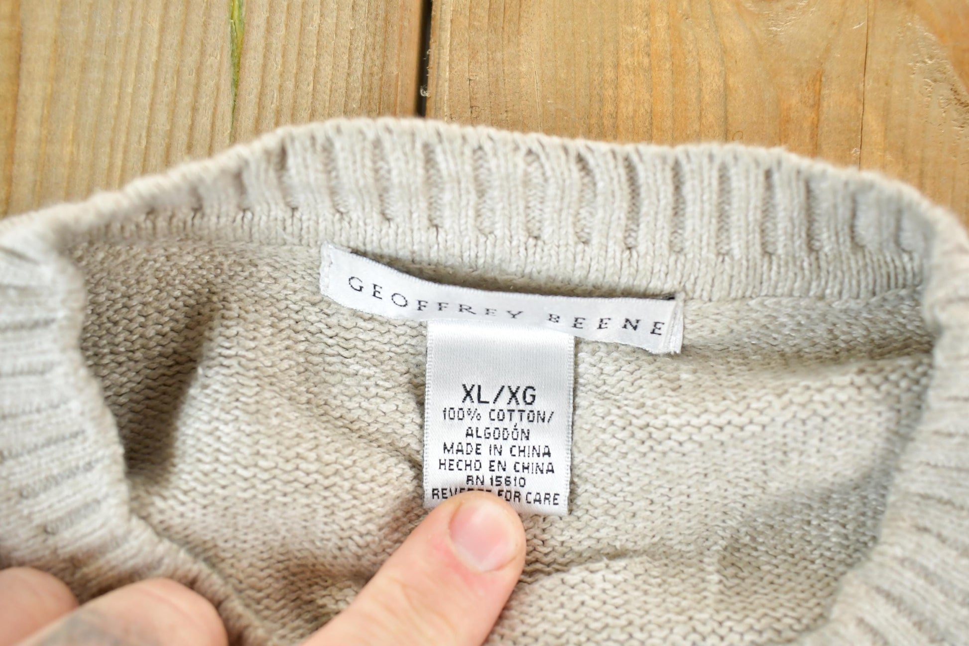 Vintage 1990s Geoffrey Beene Knit Crewneck Sweater Men's XL from propervintagecanada