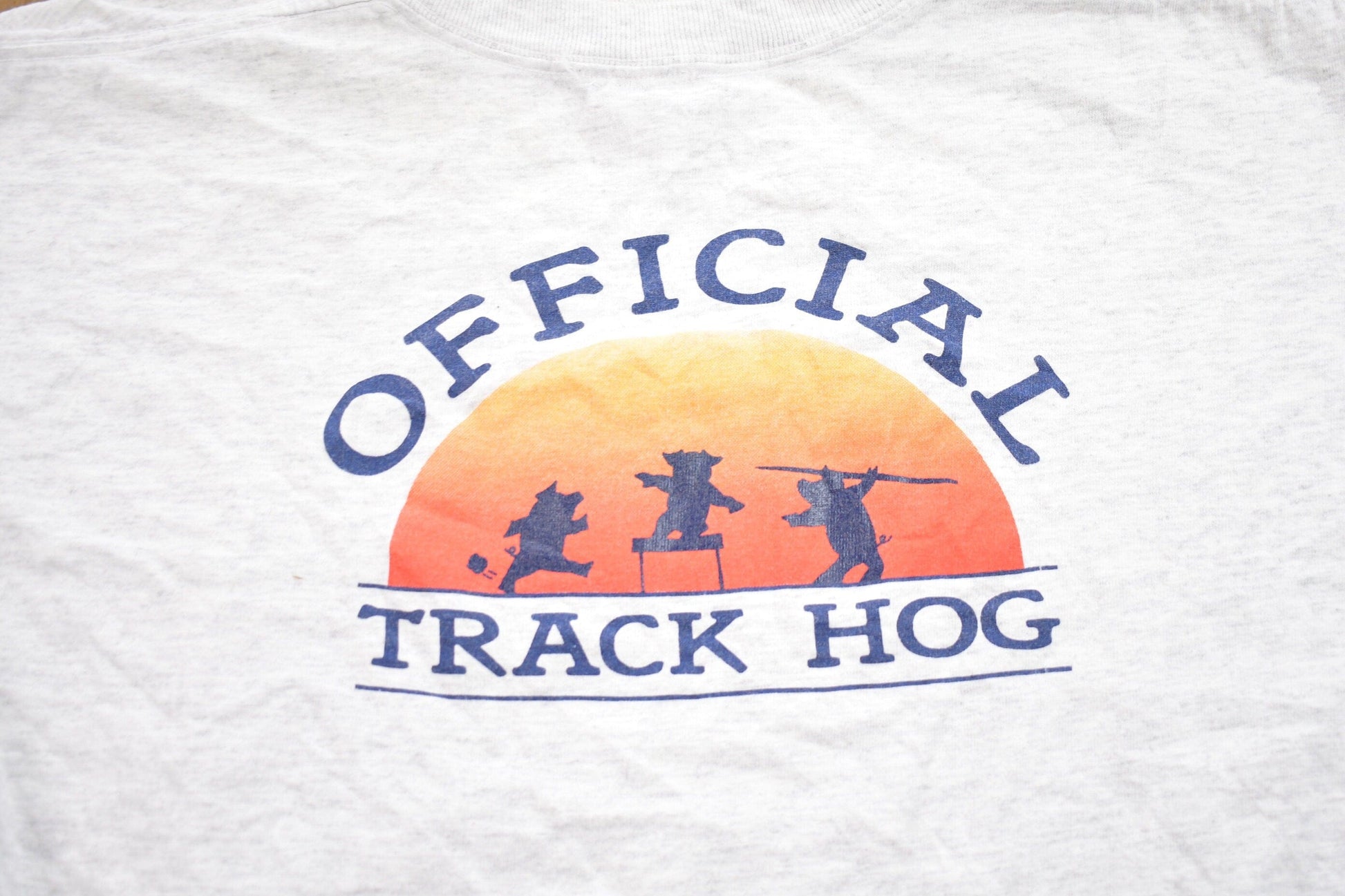 Vintage 1990s George Fox College Track Hall Graphic T-Shirt Men's XL from propervintagecanada