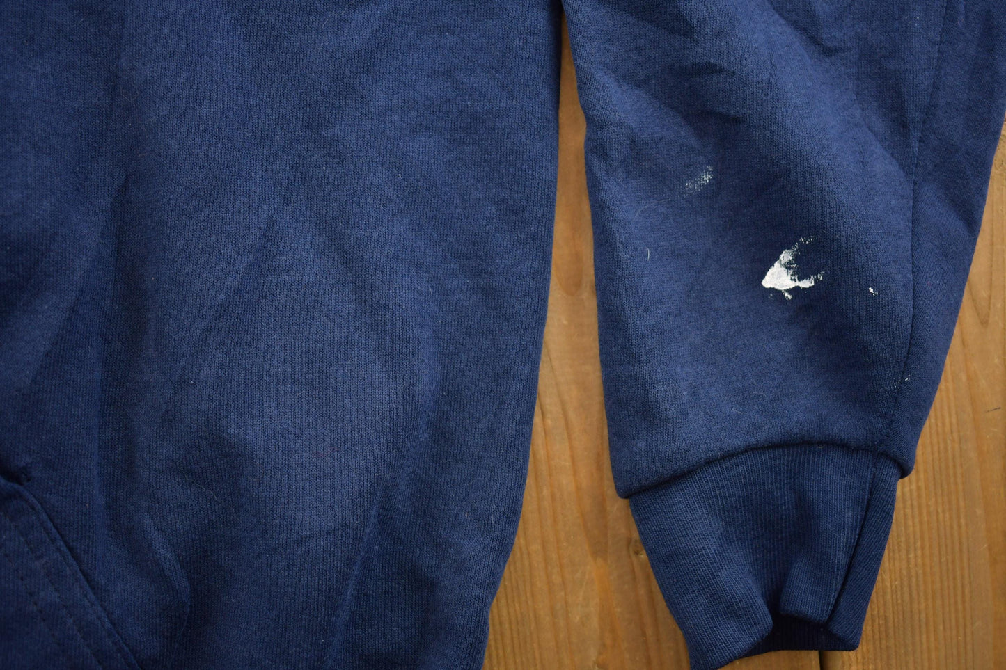 Vintage 1990s Georgetown University Hoyas Collegiate Hoodie Men's XL from propervintagecanada