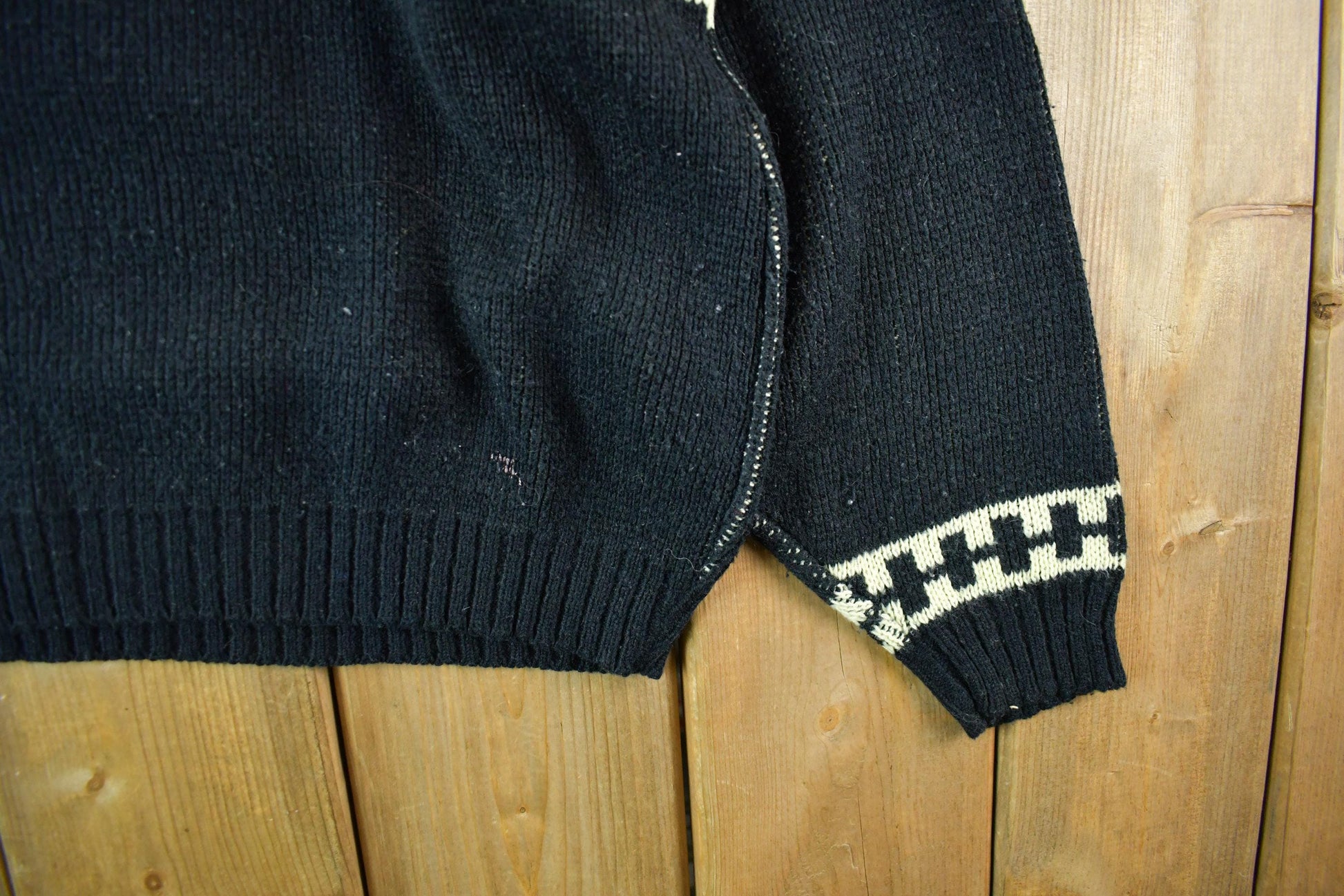 Vintage 1990s Gerard Martin Turtleneck Knit Sweater Women's Medium from propervintagecanada