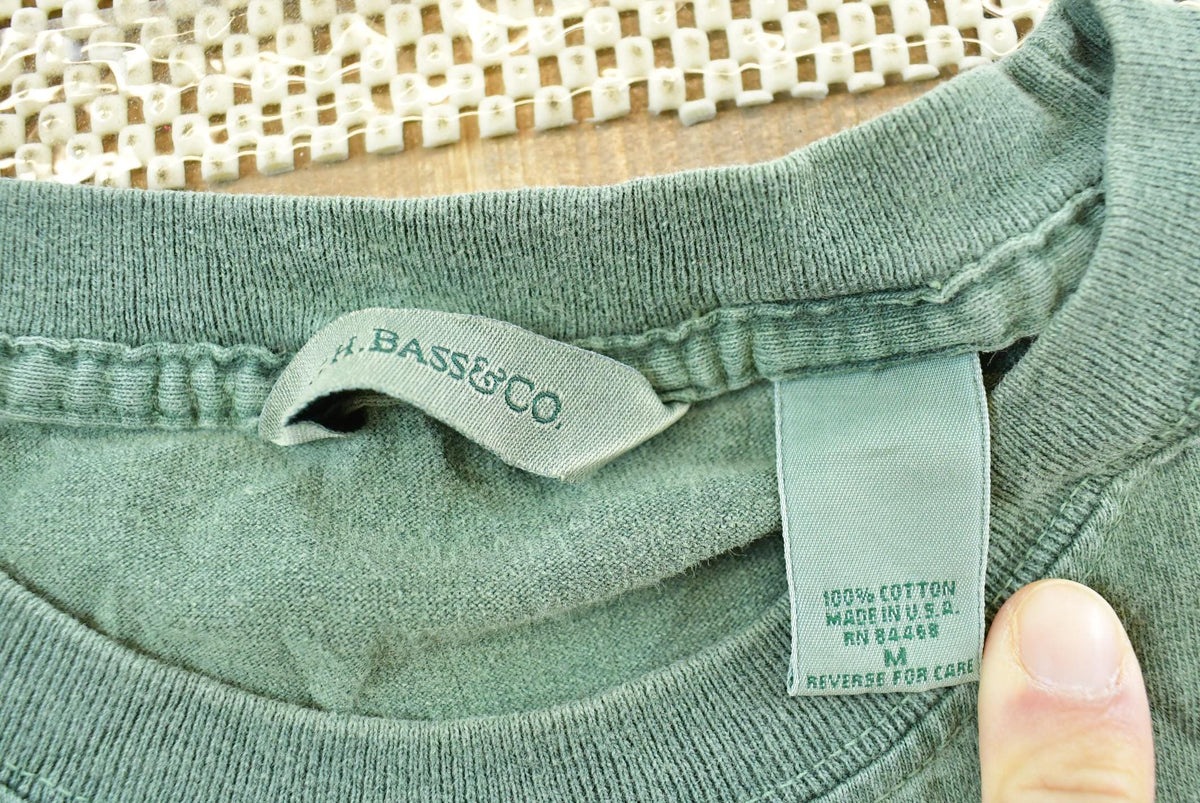 Vintage 1990s GH Bass Co Blank Green T-Shirt Mens L from propervintagecanada