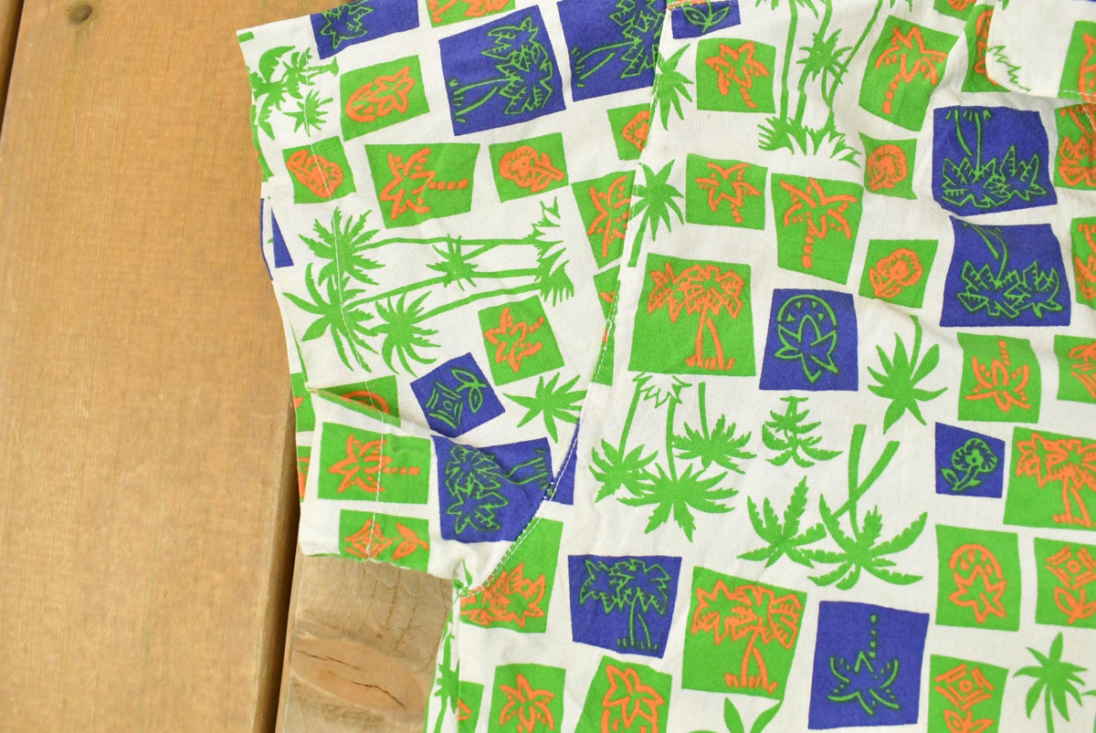 Vintage 1990s Gitano Tropical Beach Hawaiian Button Up Shirt Women's Large from propervintagecanada