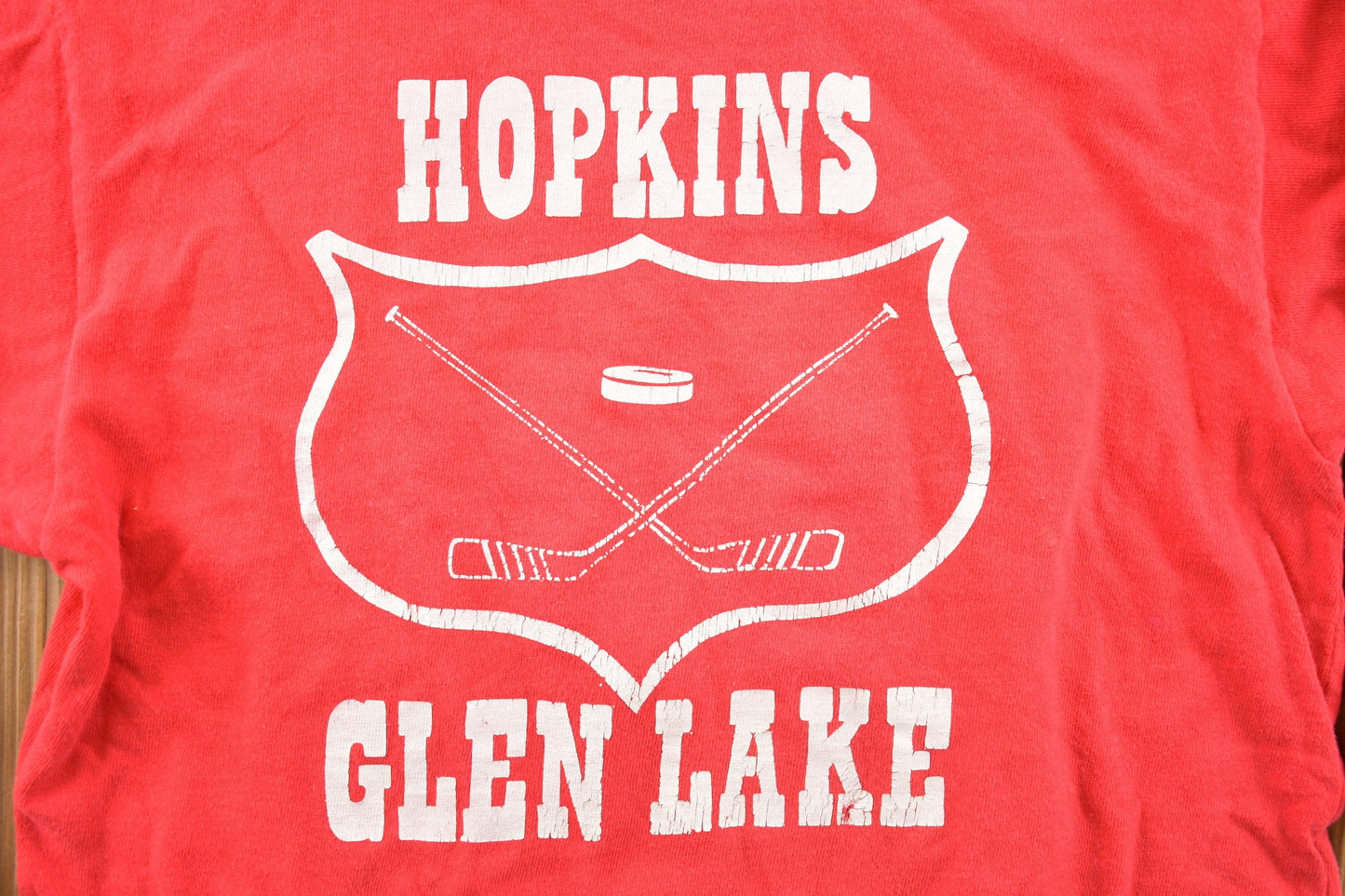 Vintage 1990s Glen Lake Hopkins Collegiate T-Shirt Youth M from propervintagecanada