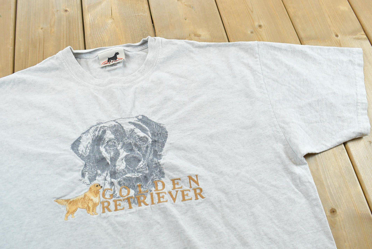 Vintage 1990s Golden Retriever Embroidered Pet Dog T-Shirt Men's L from propervintagecanada