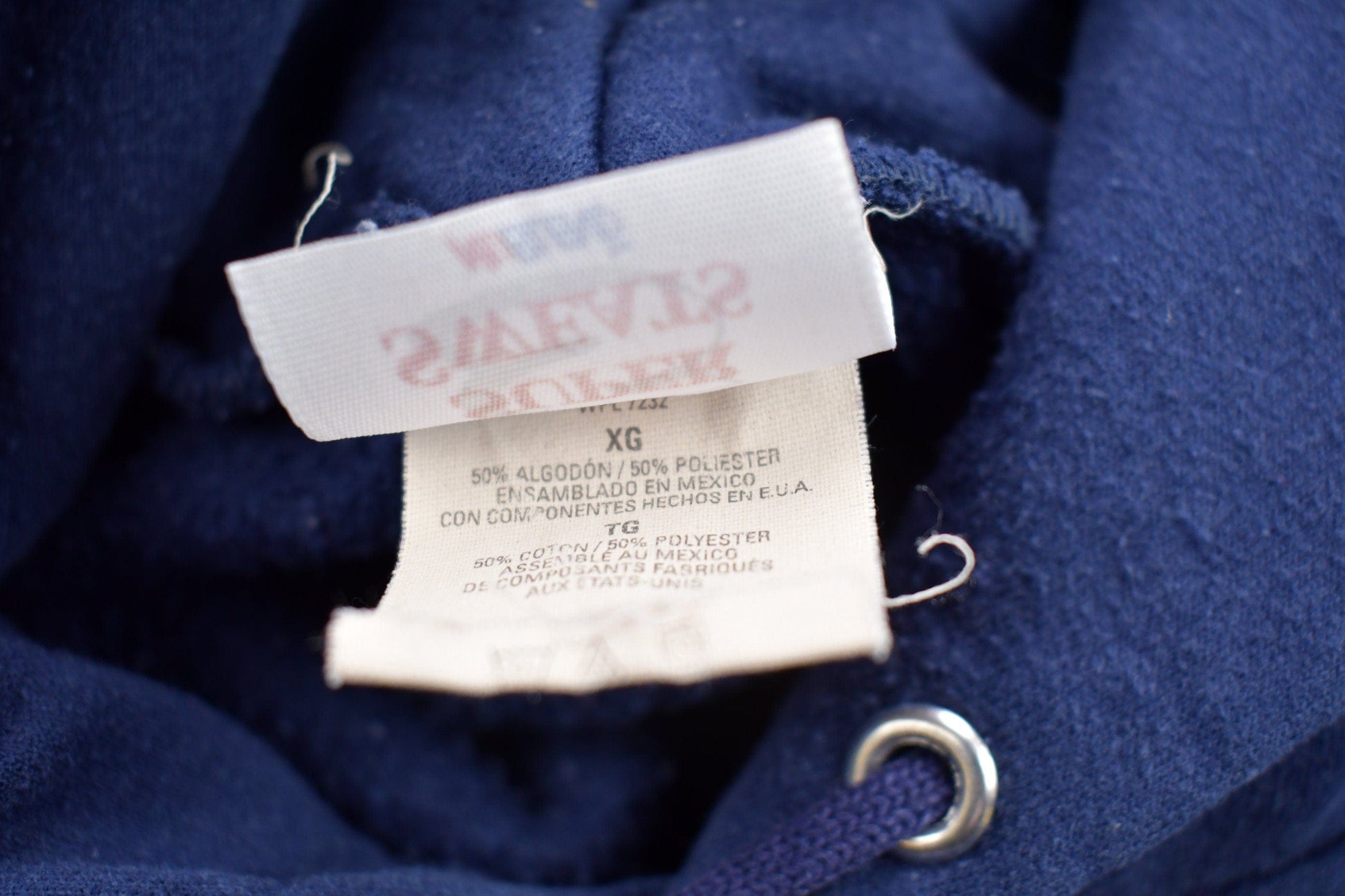 Vintage 1990s Grace Bible College Tigers Collegiate Hoodie Men's Large from propervintagecanada