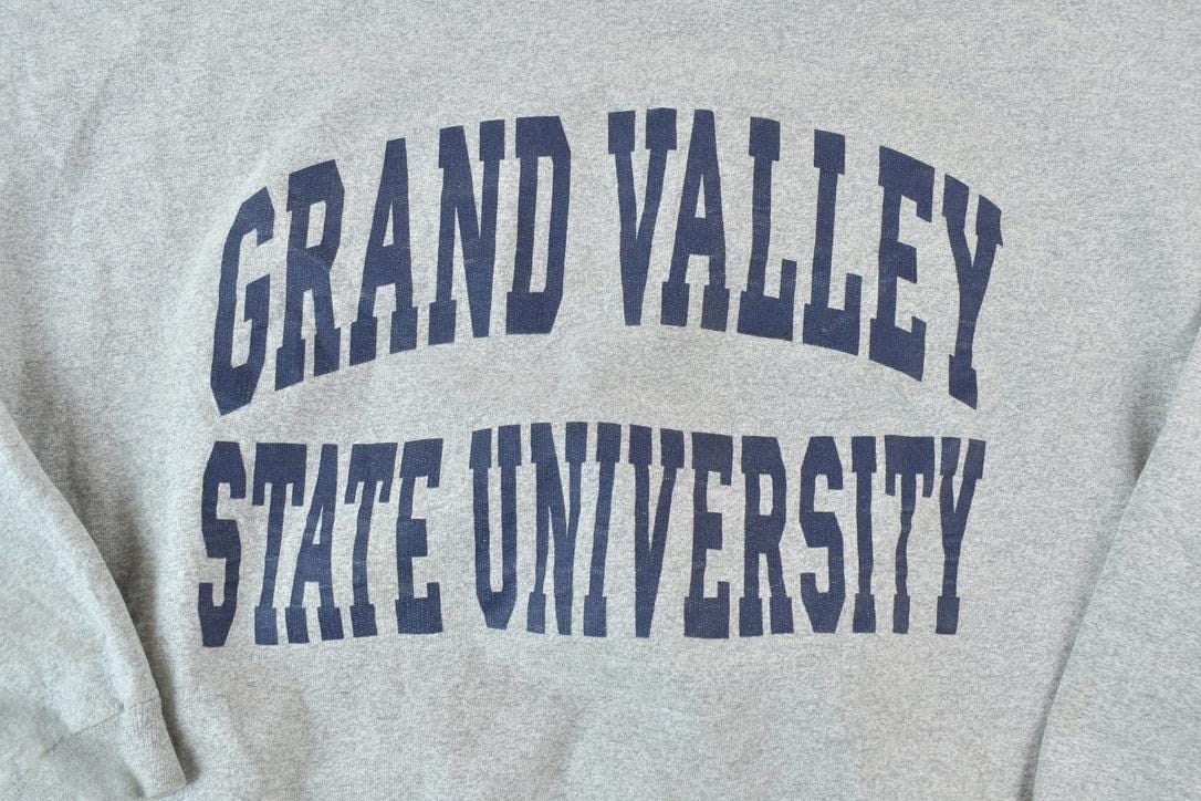 Vintage 1990s Grand Valley State University Collegiate The Cotton Exchange Heavyweight Crewneck Men's XL from propervintagecanada