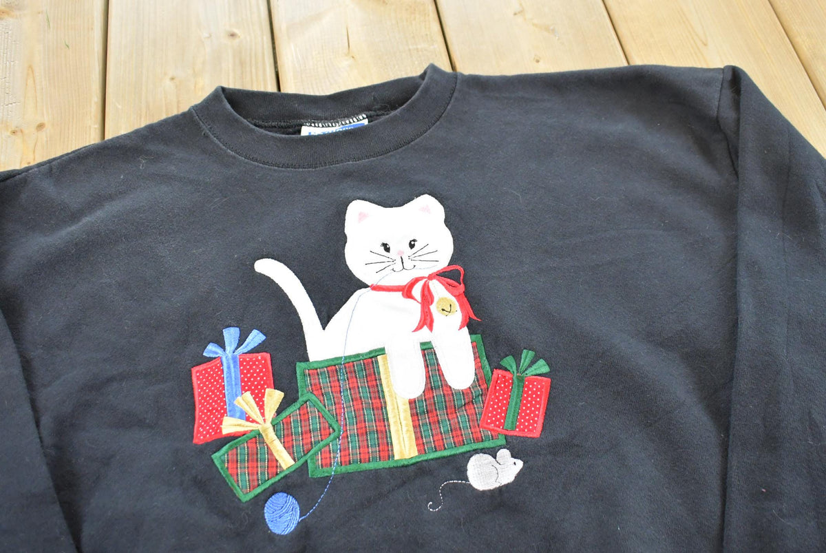 Vintage 1990s Grandma Christmas Gifts Cat Crewneck Sweatshirt Men's L from propervintagecanada
