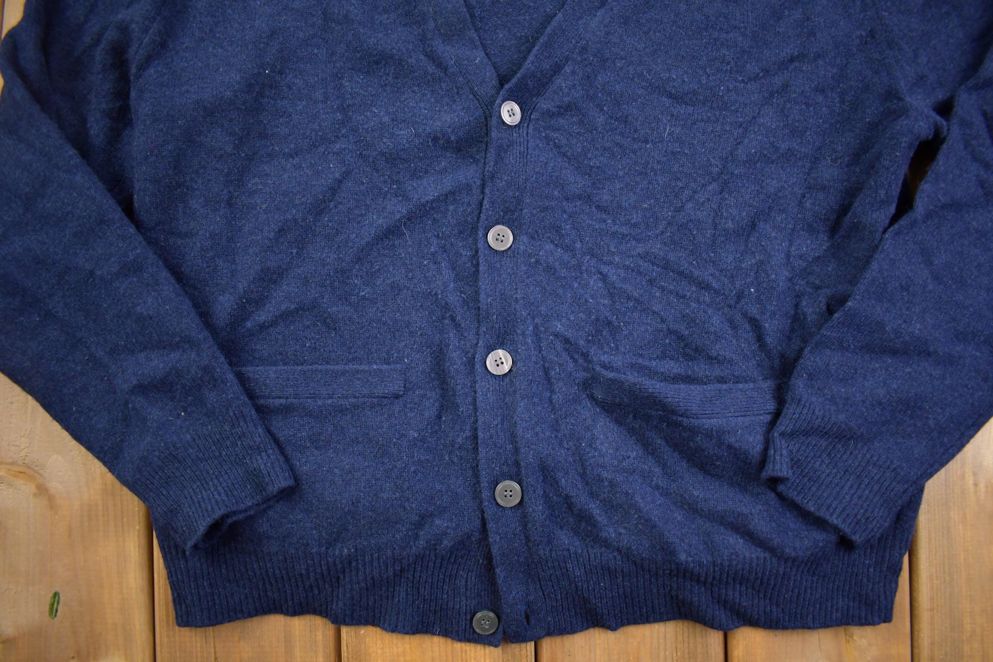 Vintage 1990s Grant Thomas 100% Wool Knit Cardigan Sweater Men's XL from propervintagecanada