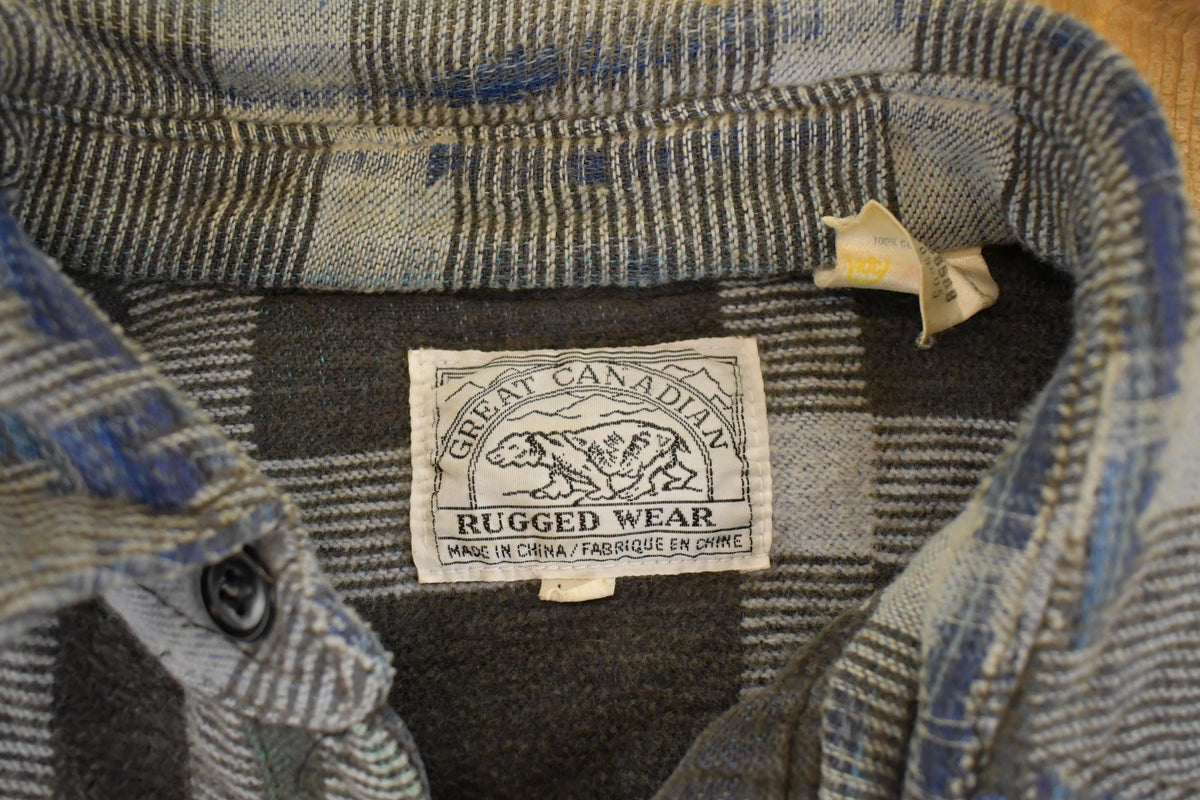 Vintage 1990s Great Canadian Rugged Wear Plaid Button Up Heavyweight Shirt Men's M from propervintagecanada
