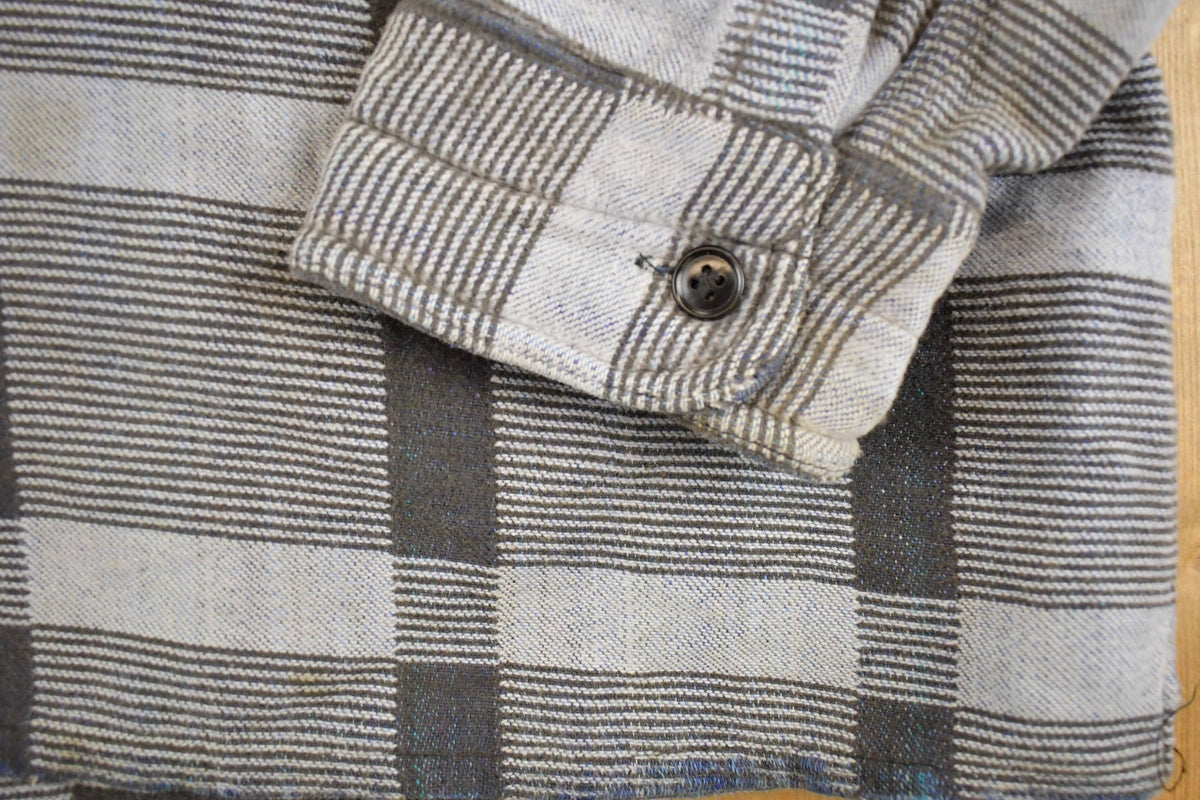 Vintage 1990s Great Canadian Rugged Wear Plaid Button Up Heavyweight Shirt Men's M from propervintagecanada