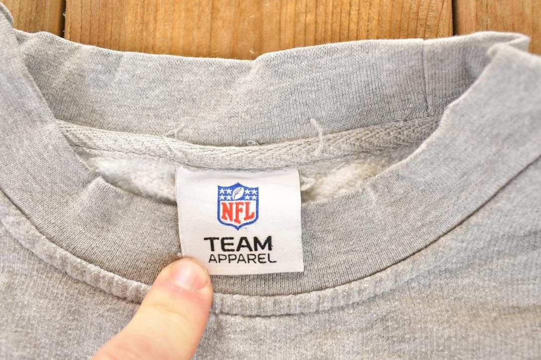Vintage 1990s Green bay Packers Embroidered NFL Crewneck Sweatshirt Men's Large from propervintagecanada