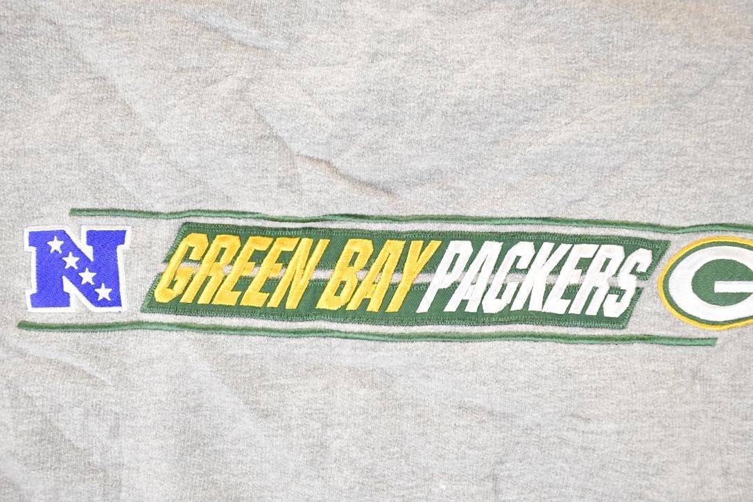 Vintage 1990s Green bay Packers Embroidered NFL Crewneck Sweatshirt Men's Large from propervintagecanada