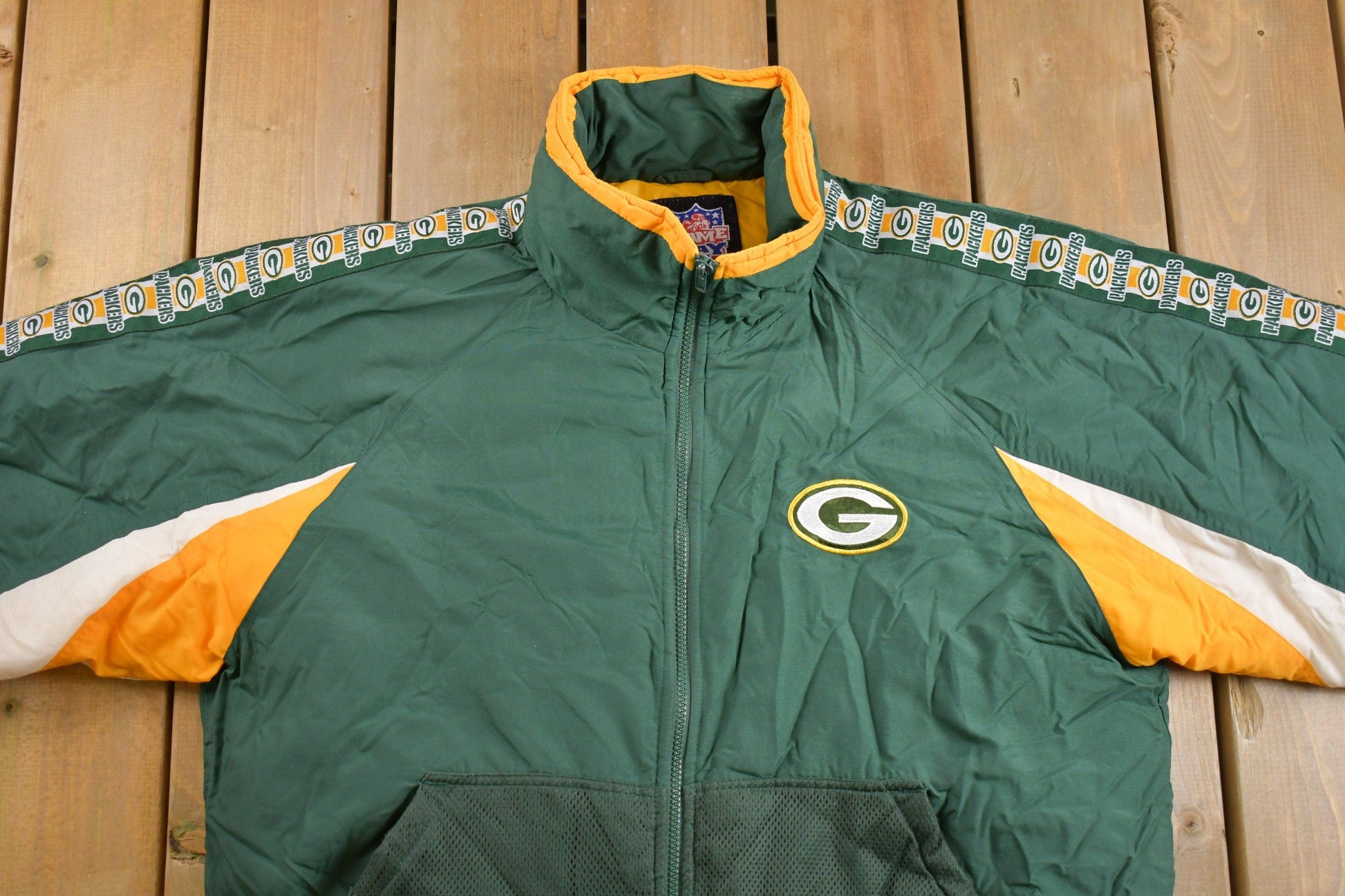 Vintage 1990s Green Bay Packers Full Zip Jacket Men's Large from propervintagecanada