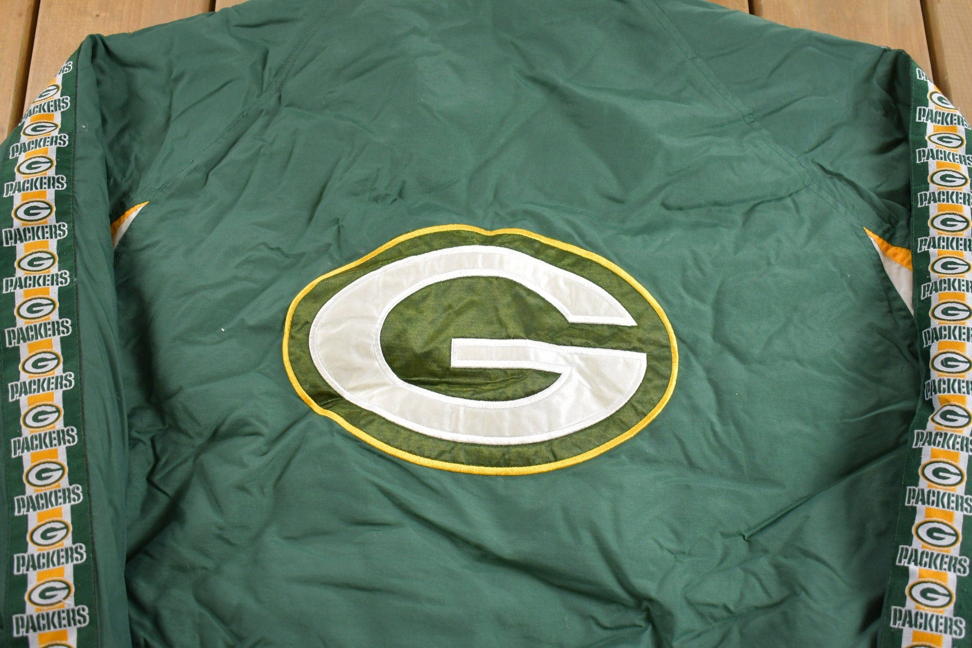 Vintage 1990s Green Bay Packers Full Zip Jacket Men's Large from propervintagecanada