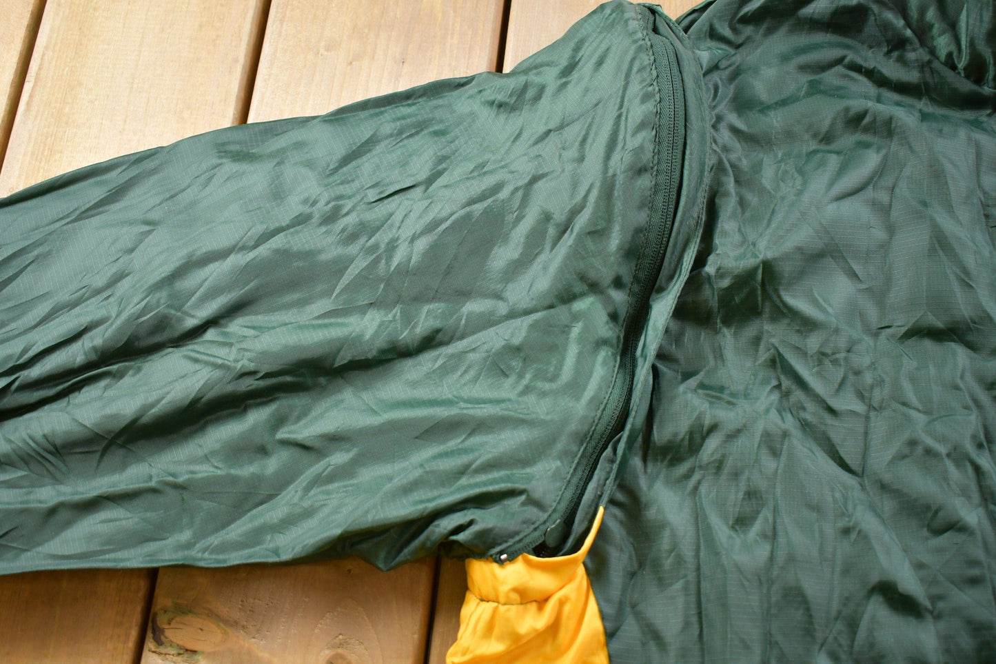 Vintage 1990s Green Bay Packers Logo Fleece Lined Convertible Jacket Men's Large from propervintagecanada
