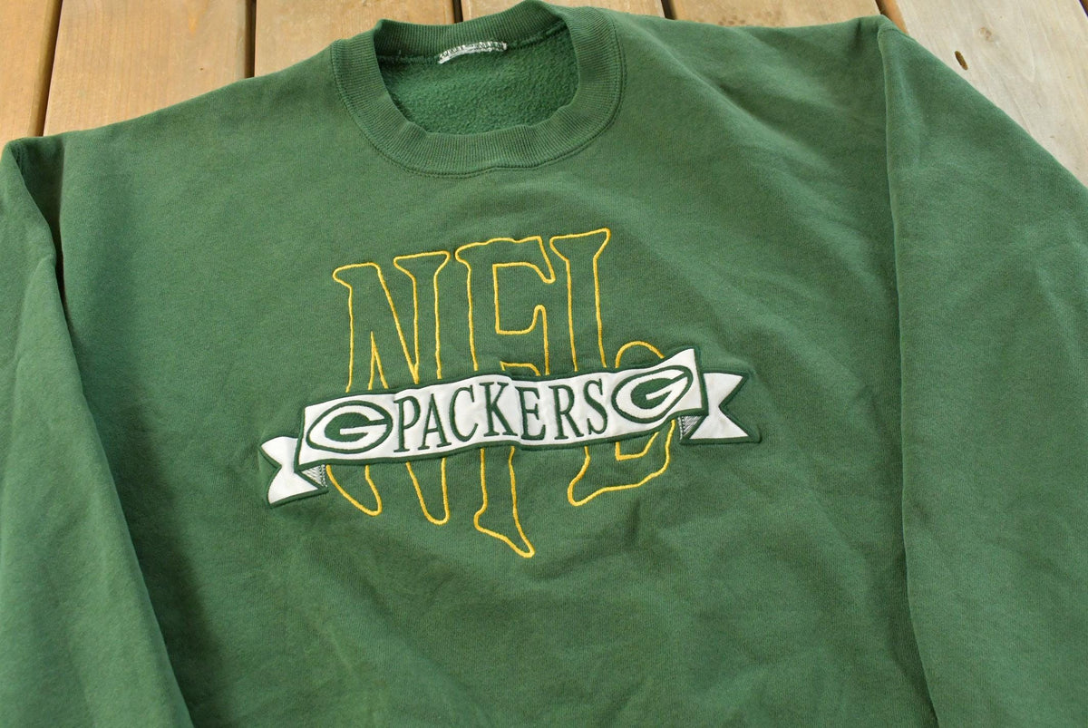Vintage 1990s Green Bay Packers NFL Crewneck Embroidered Sweatshirt Men's L from propervintagecanada