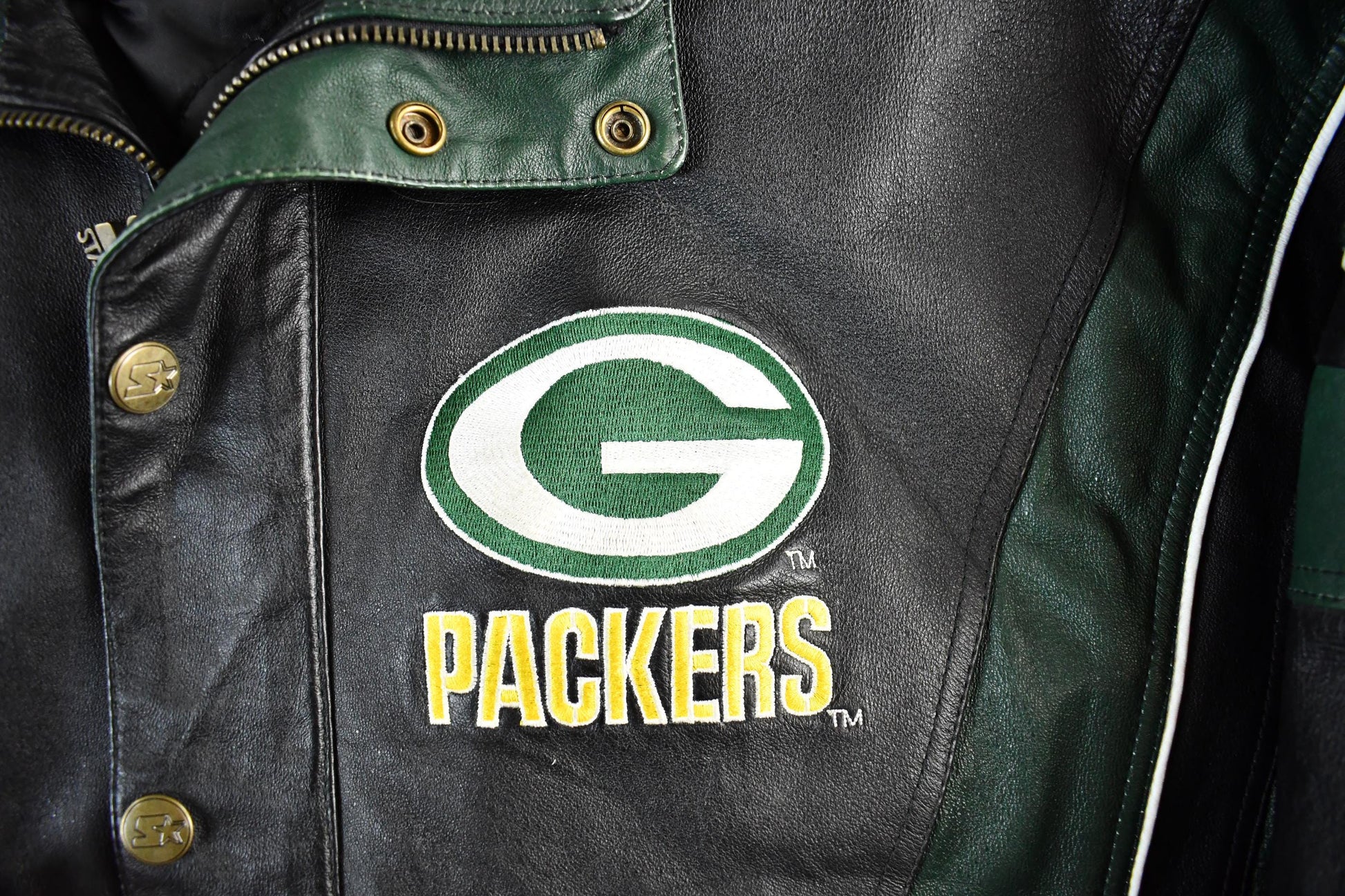 Vintage 1990s Green Bay Packers NFL Leather Jacket Men's Large from propervintagecanada