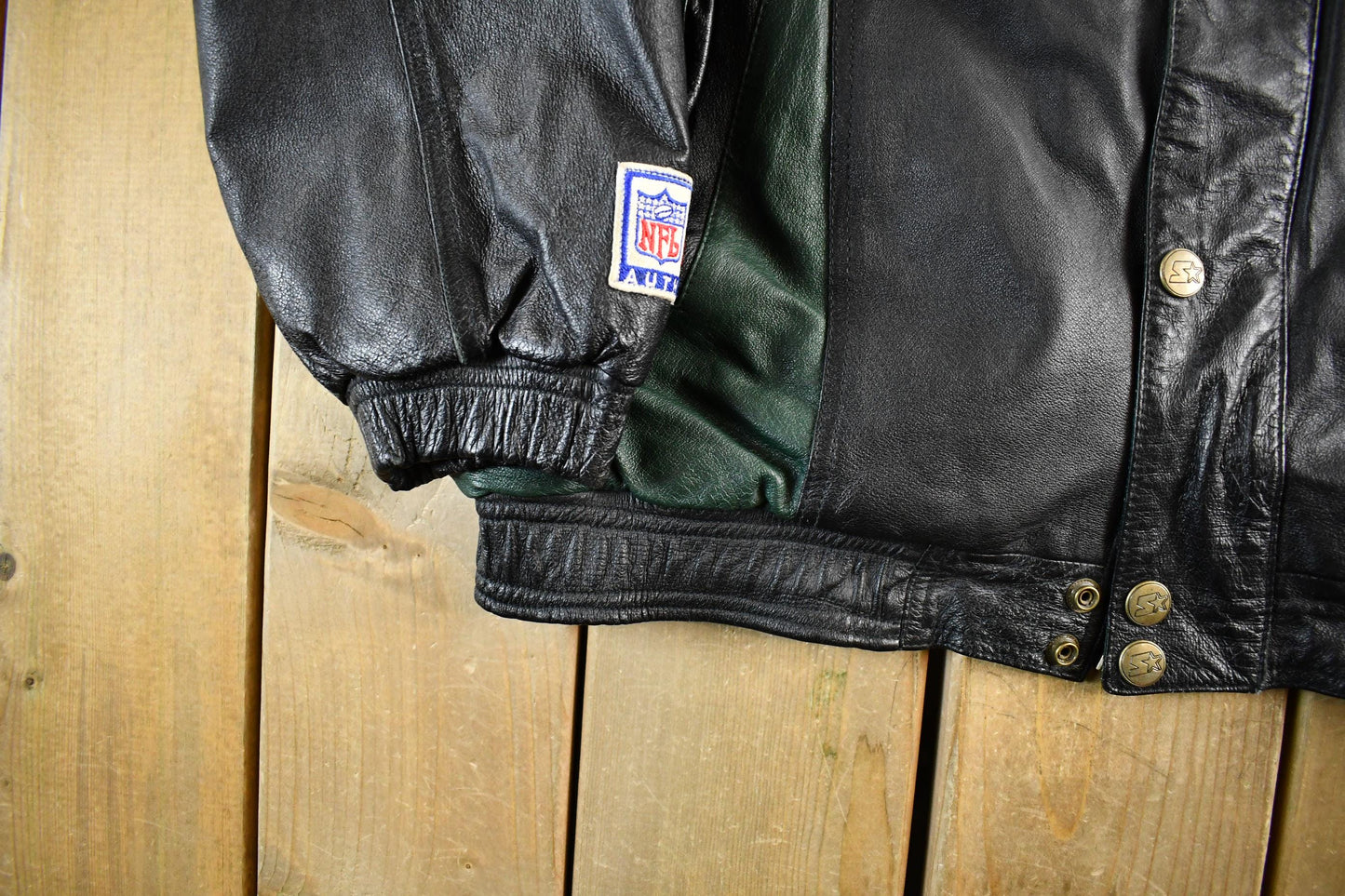 Vintage 1990s Green Bay Packers NFL Leather Jacket Men's Large from propervintagecanada