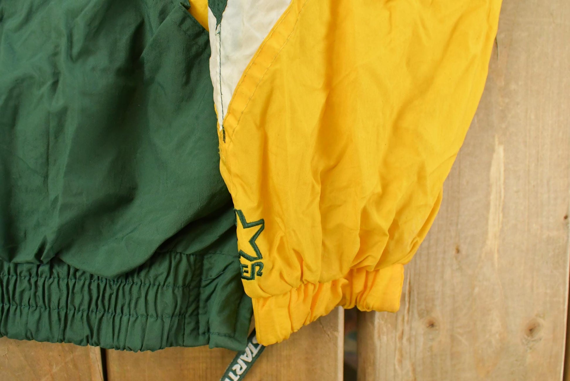Vintage 1990s Green Bay Packers NFL Starter Pro Line Anorak Jacket Youth Medium / Vintage Football / Sportswear / Embroidered / Game Day from propervintagecanada