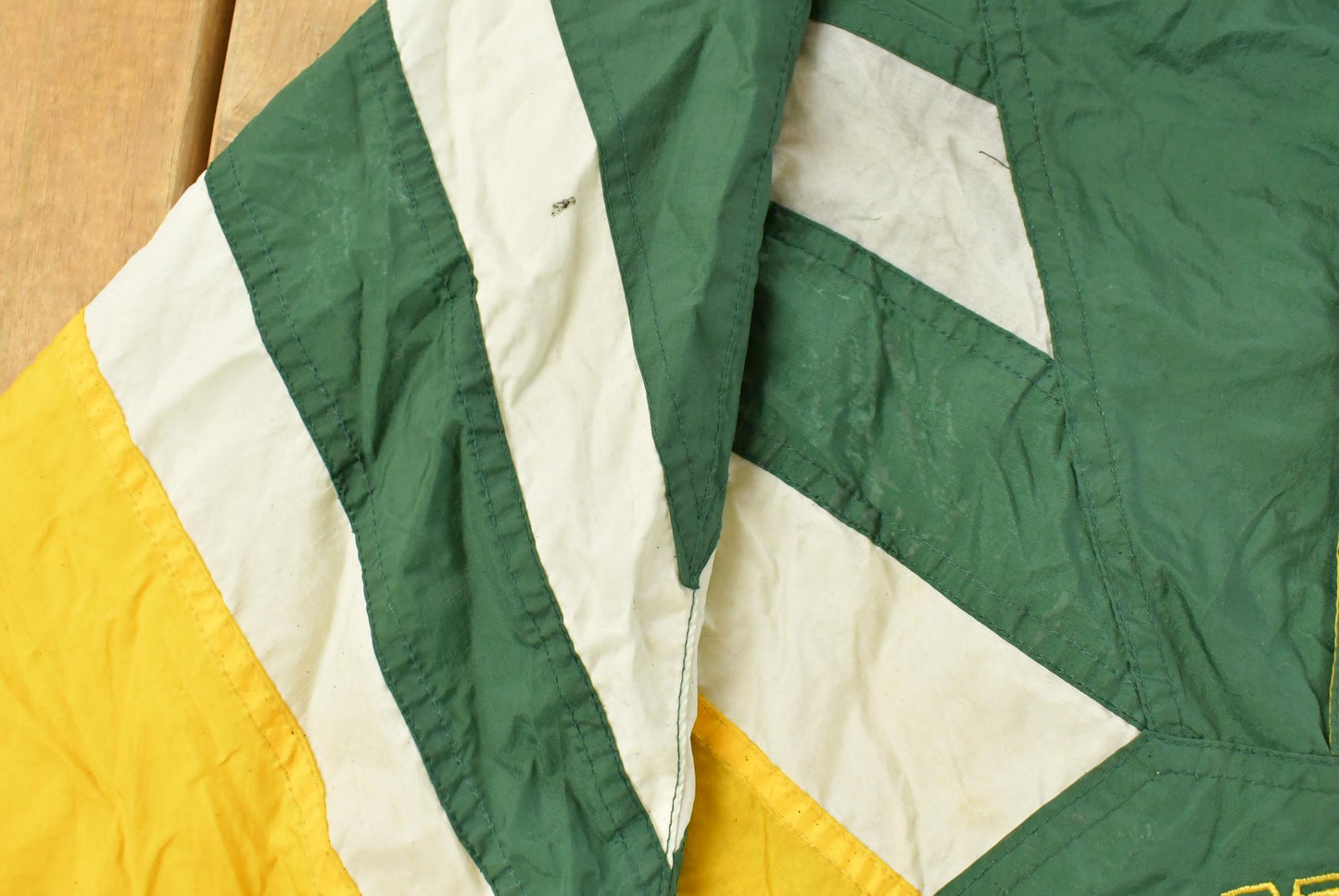 Vintage 1990s Green Bay Packers NFL Starter Pro Line Anorak Jacket Youth Medium / Vintage Football / Sportswear / Embroidered / Game Day from propervintagecanada