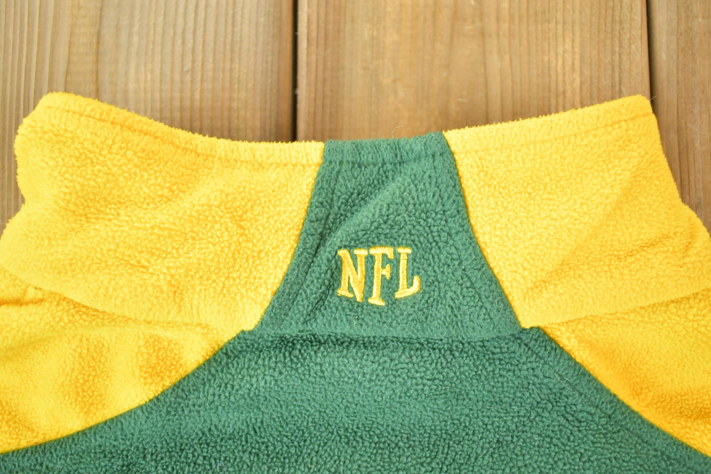 Vintage 1990s Green Bay Packers Quarter Zip Fleece Sweater Men's XL from propervintagecanada