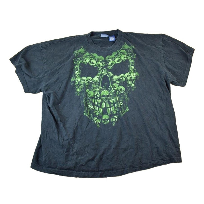 Vintage 1990s Green Skulls Goth Metal Souvenir Single Stitch Graphic Print T-Shirt Men's 2XL from propervintagecanada