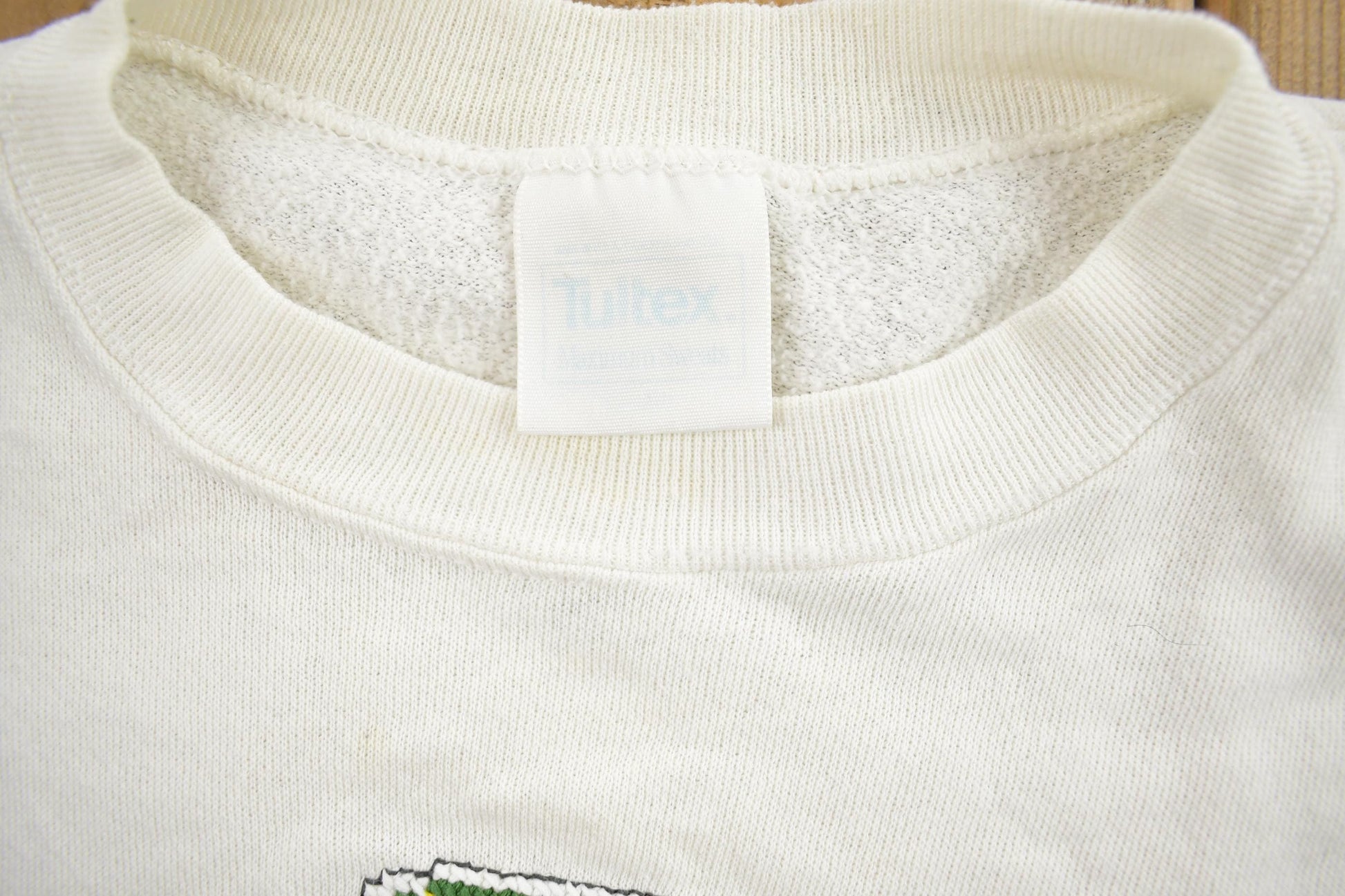 Vintage 1990s Greenbay Packers NFL Football Embroidered Crewneck Sweatshirt from propervintagecanada