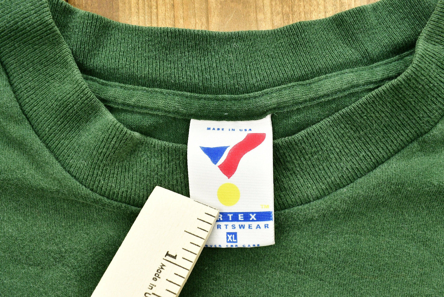 Vintage 1990s Greenbay Packers T-Shirt Men's XL from propervintagecanada
