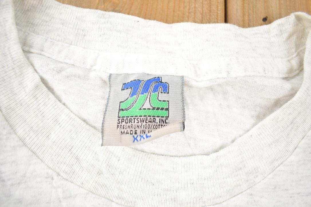 Vintage 1990s Grove City College Pennsylvania Graphic T-Shirt Men's 2XL from propervintagecanada