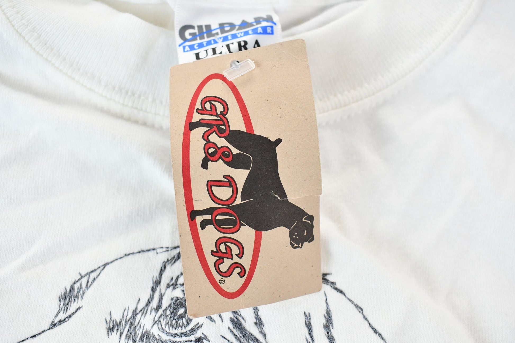 Vintage 1990s GRS Dogs Embroidery and Graphic Single Stitch Basset Hound T-Shirt Men's XL from propervintagecanada