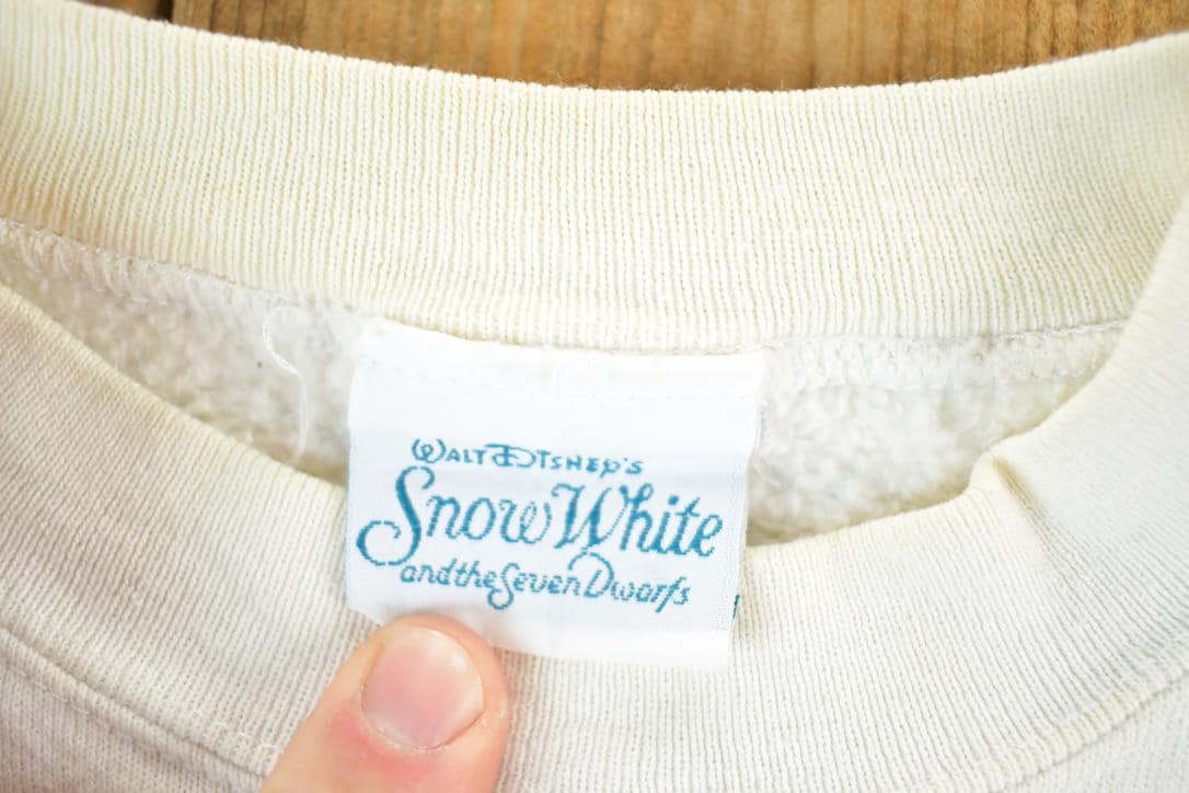 Vintage 1990s Grumpy Disney Crewneck Mens S from propervintagecanada