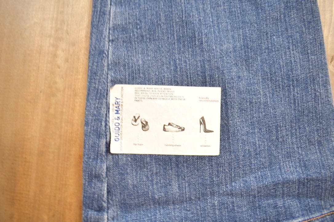 Vintage 1990s Guido & Mary Y2K Denim Jeans Women's 28 x 33 from propervintagecanada