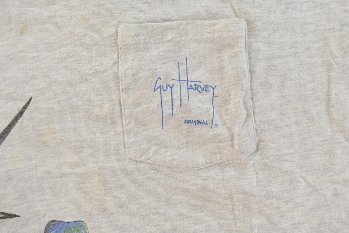 Vintage 1990s Guy Harvey Souvenir Fishing T-Shirt Men's 2XL from propervintagecanada