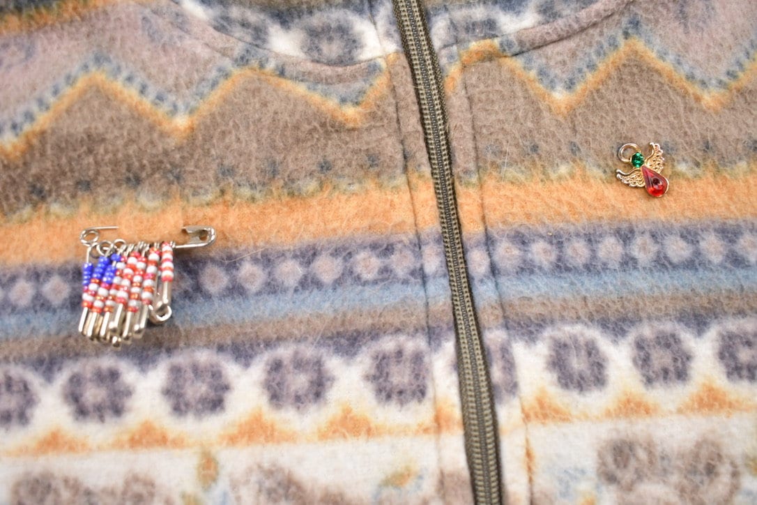 Vintage 1990s Haband Fleece Sweater Men's Medium from propervintagecanada
