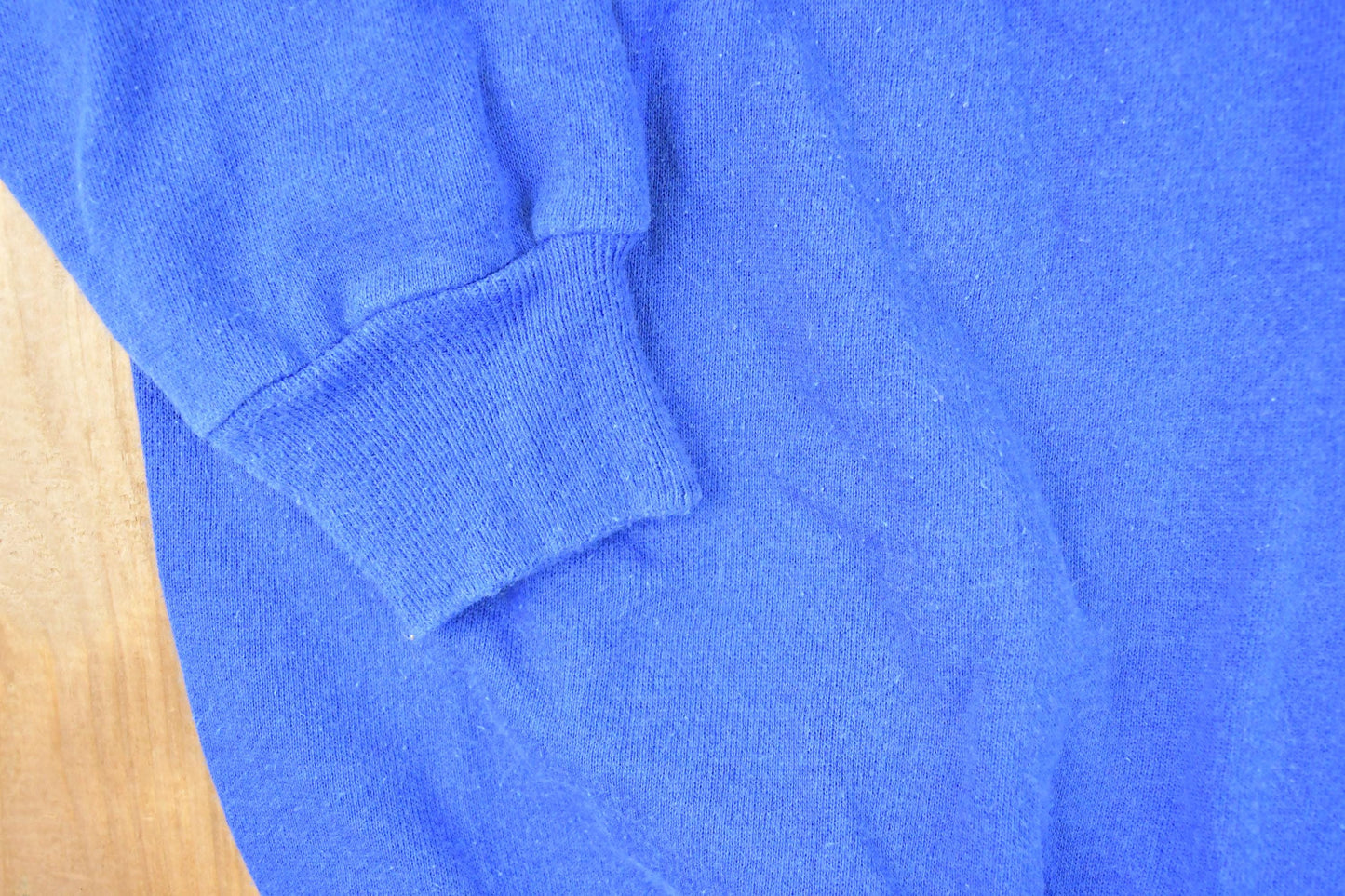 Vintage 1990s Hanes Sport Blank Crewneck Sweatshirt Men's L from propervintagecanada