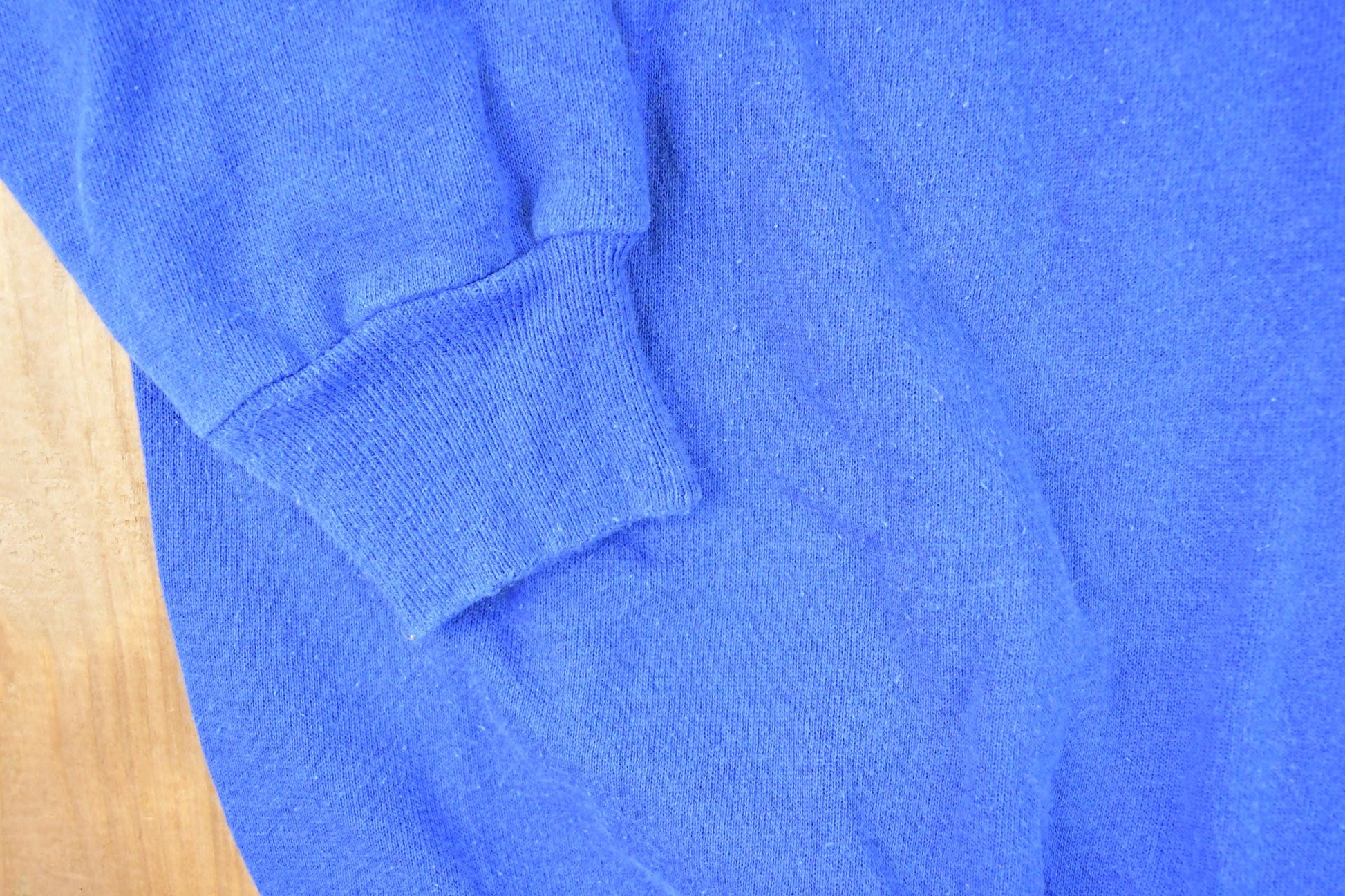 Vintage 1990s Hanes Sport Blank Crewneck Sweatshirt Men's L from propervintagecanada