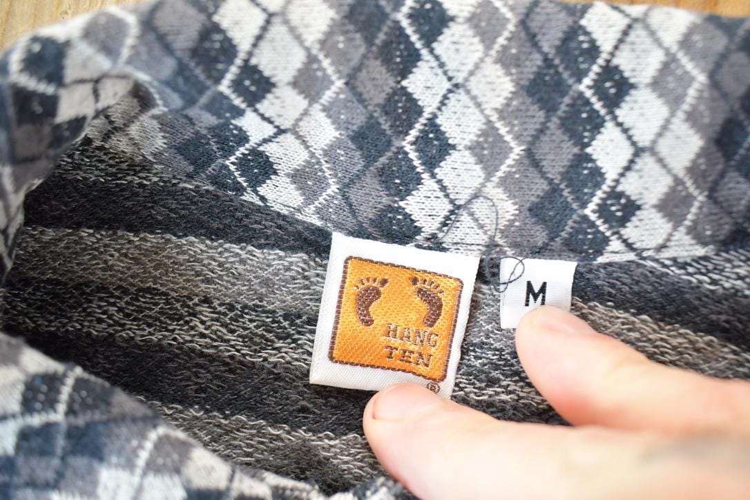 Vintage 1990s HangTen Quarter Button Up Shirt Mens M from propervintagecanada