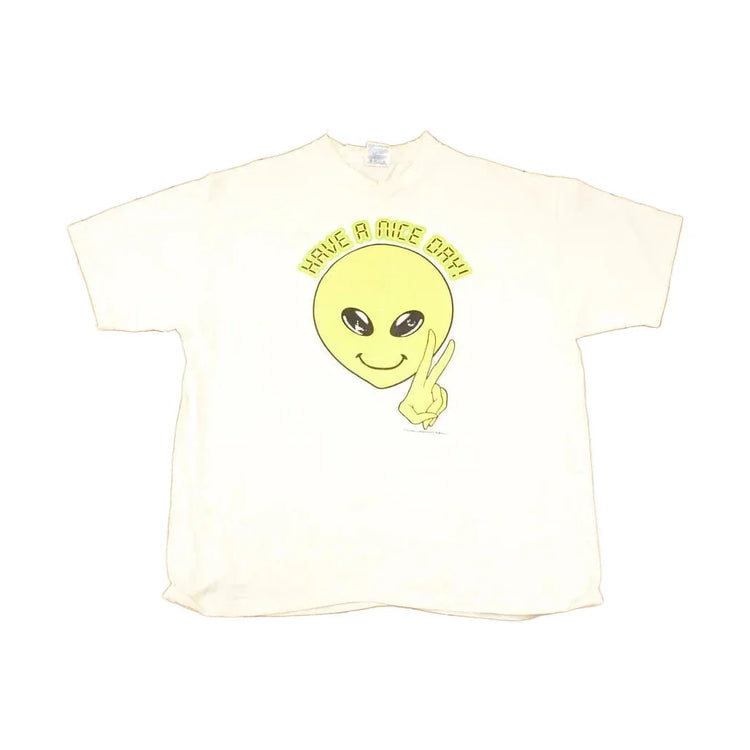Vintage 1990s Have A Nice Day Alien Souvenir Travel T-Shirt Men's XL from propervintagecanada