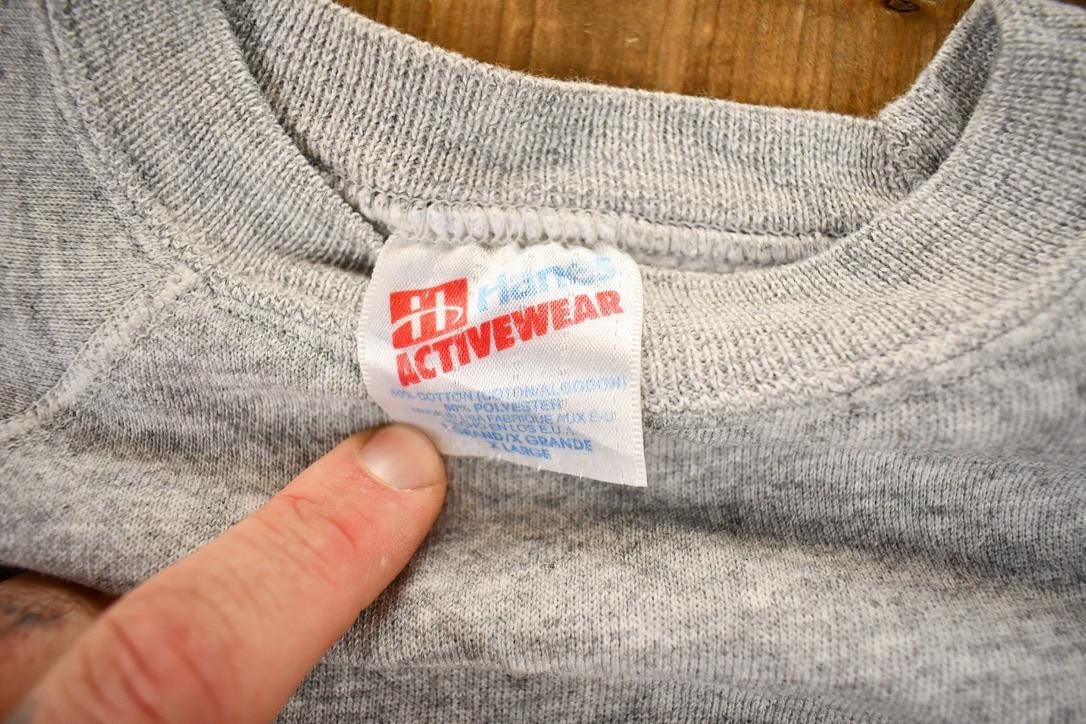 Vintage 1990s Hawaii Souvenir Crewneck Sweatshirt Men's L from propervintagecanada