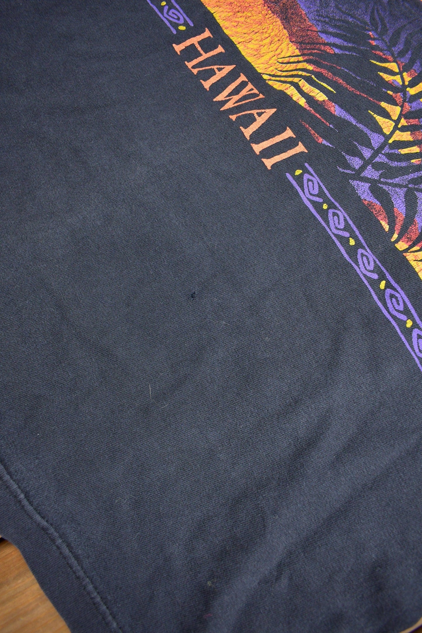 Vintage 1990s Hawaii Volcano Graphic Souvenir T Shirt Men's Medium from propervintagecanada